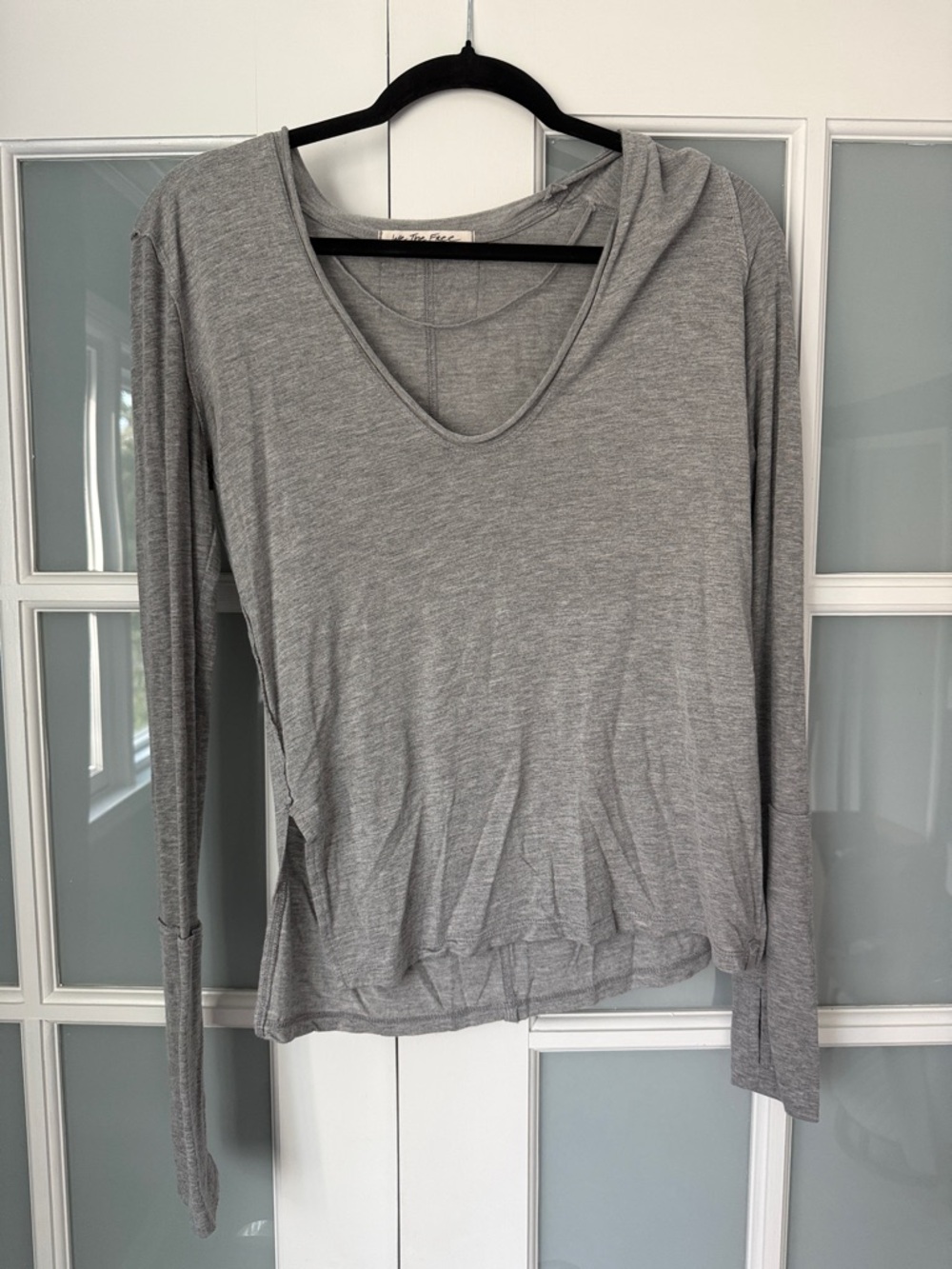 We The Free Gray Long-Sleeve V-Neck Top